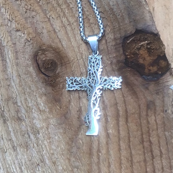 Christian cross tree pendant necklace - Picture 1 of 4